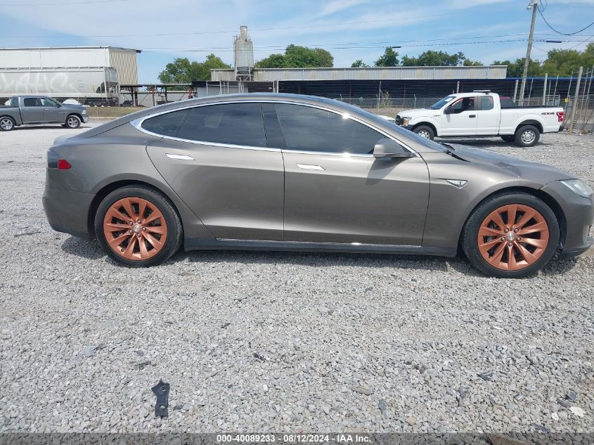 2016 Tesla Model S 60/70/75/85 VIN: 5YJSA1E1XGF133938 Lot: 40089233