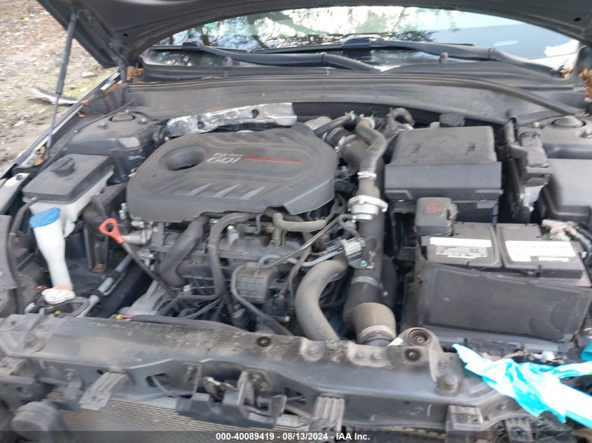 5XXGW4L22HG137923 2017 Kia Optima Sx Turbo