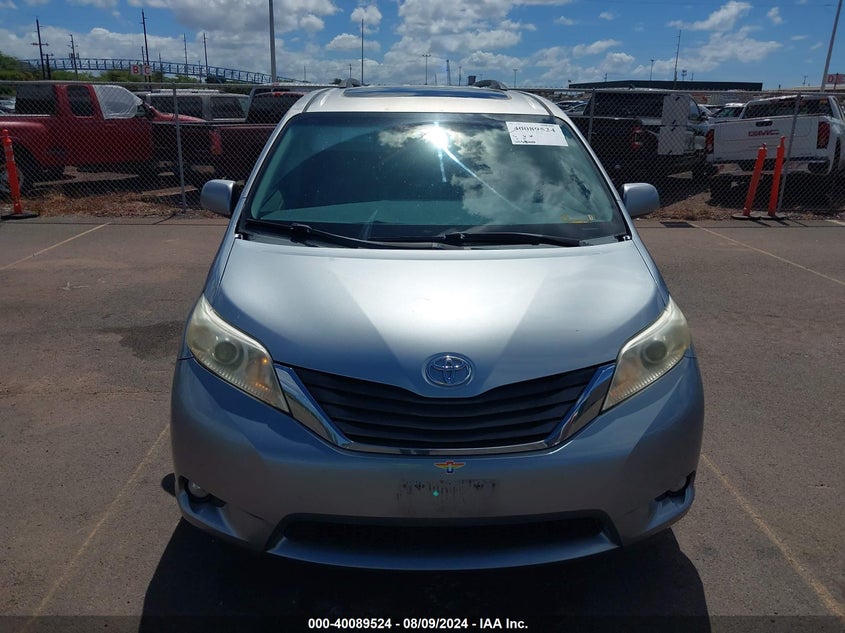 2011 Toyota Sienna Xle V6/Xle V6 Auto Access Seat VIN: 5TDYK3DC1BS022236 Lot: 40089524