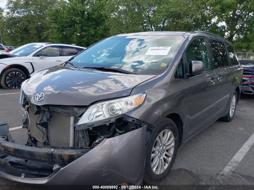 VIN 5TDYK3DC0FS613440 2015 Toyota Sienna, Xle 8 Pas... no.2