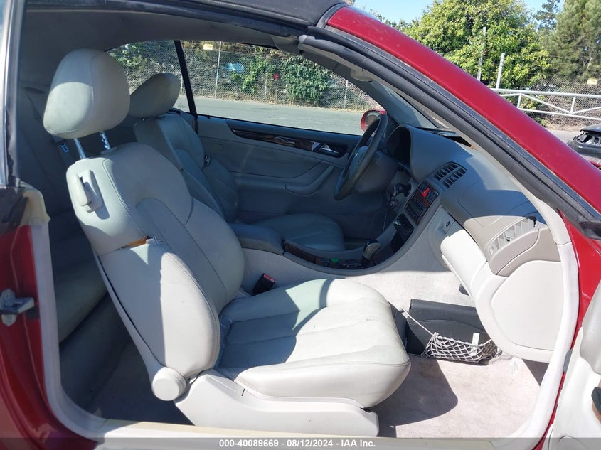 2003 Mercedes-Benz Clk 320 320 VIN: WDBLK65G53T142717 Lot: 40089669