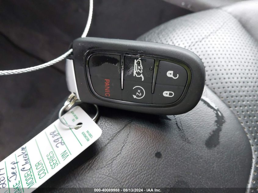 VIN 1C4PJLDB0KD232988 2019 JEEP CHEROKEE LIMITED FWD