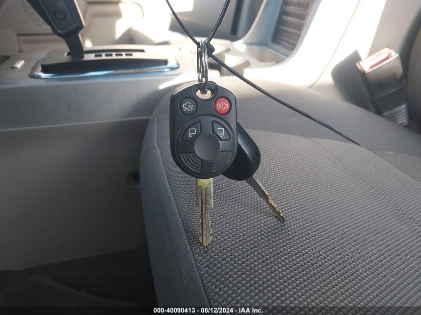 2009 Ford Escape Xlt VIN: 1FMCU03G29KA52110 Lot: 40090413