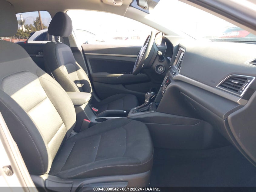 VIN 5NPD84LF8JH287089 2018 HYUNDAI ELANTRA SEL