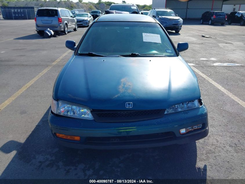 1995 Honda Accord Lx VIN: 1HGCE182XSA009149 Lot: 40090787