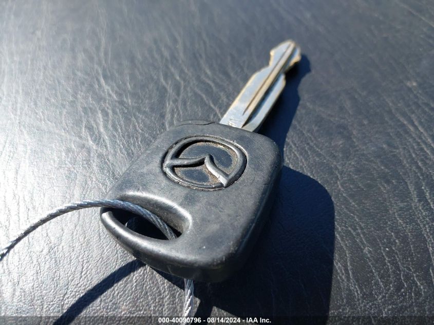 2003 Mazda Tribute Lx VIN: 4F2CZ04173KM20725 Lot: 40090796