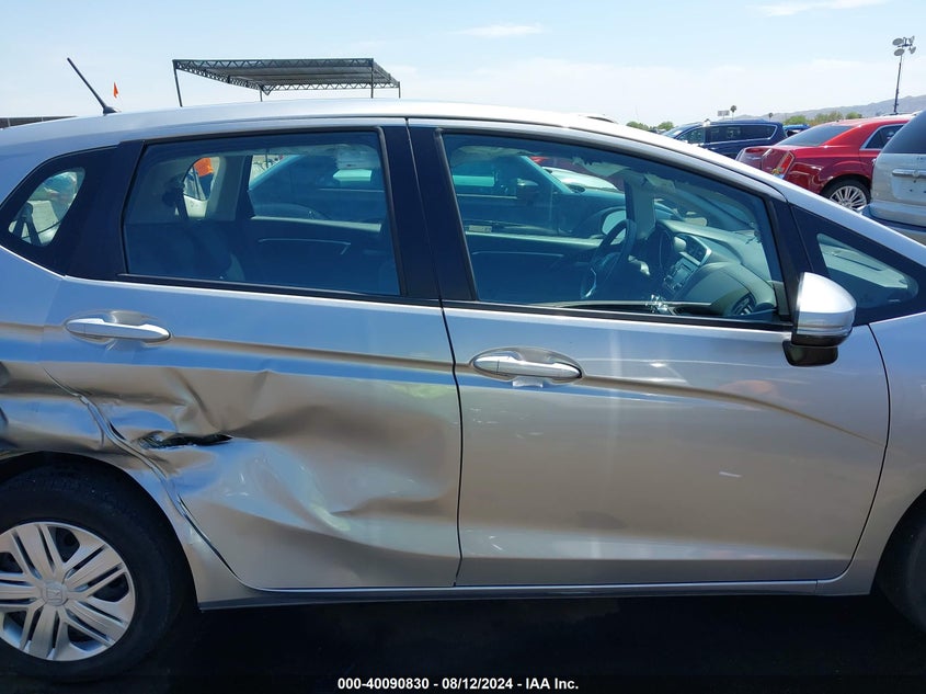 VIN 3HGGK5H47LM732044 2020 HONDA FIT LX