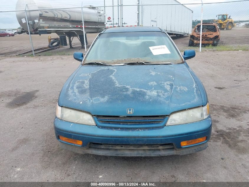 1995 Honda Accord Lx VIN: 1HGCD5541SA035767 Lot: 40090996