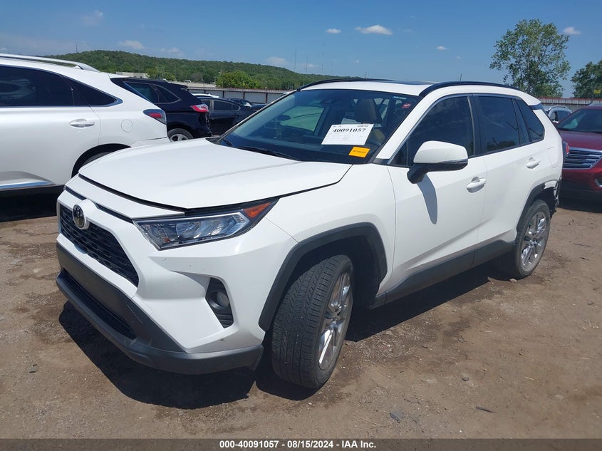 2020 TOYOTA RAV4 XLE PREMIUM - JTMC1RFV9LD056646