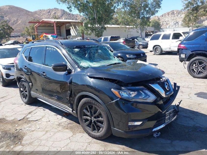 5N1AT2MT1HC767258 2017 NISSAN ROGUE - Image 1