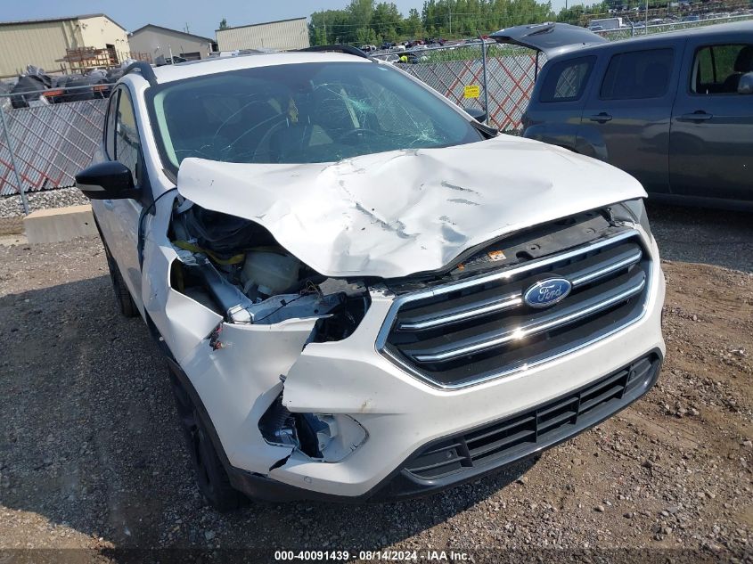 VIN 1FMCU9J91KUB89302 2019 FORD ESCAPE TITANIUM