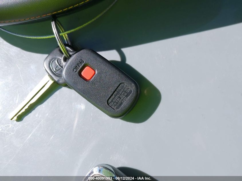 2004 Toyota Corolla Le VIN: JTDBR32E142017506 Lot: 40091953