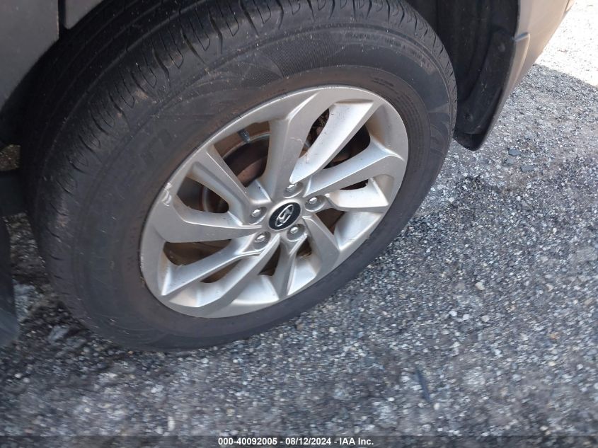 2017 Hyundai Tucson Se VIN: KM8J23A44HU415663 Lot: 40092005