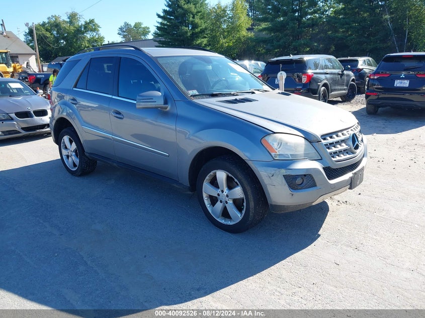 2011 Mercedes-Benz Ml 350 4Matic VIN: 4JGBB8GB6BA647715 Lot: 40092526