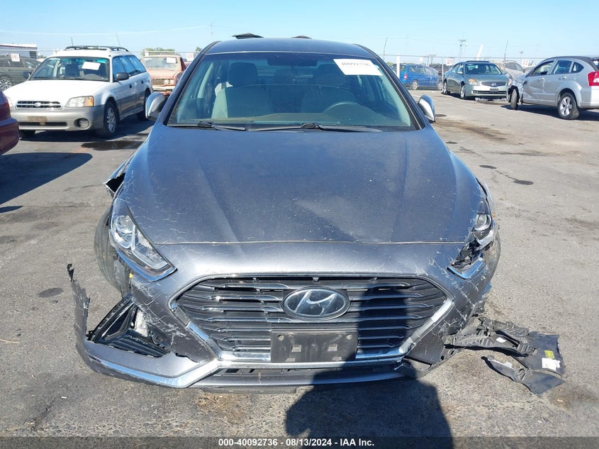 VIN 5NPE24AF8KH806913 2019 HYUNDAI SONATA SE