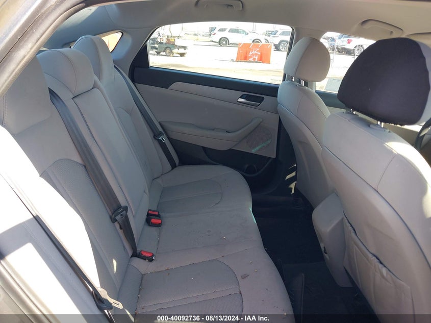 VIN 5NPE24AF8KH806913 2019 HYUNDAI SONATA SE