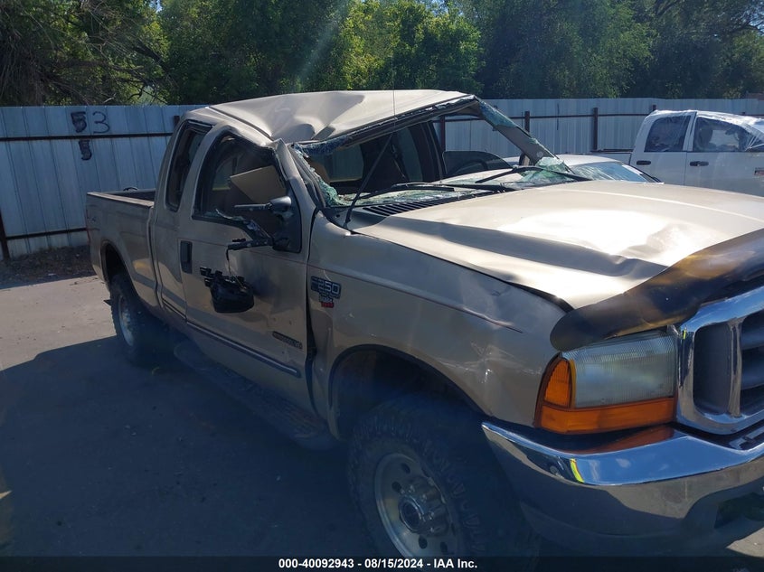 1999 Ford F-250 Lariat/Xl/Xlt VIN: 1FTNX21F4XEE04884 Lot: 40092943