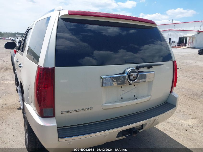 2007 Cadillac Escalade Standard VIN: 1GYFK63857R174591 Lot: 40092984