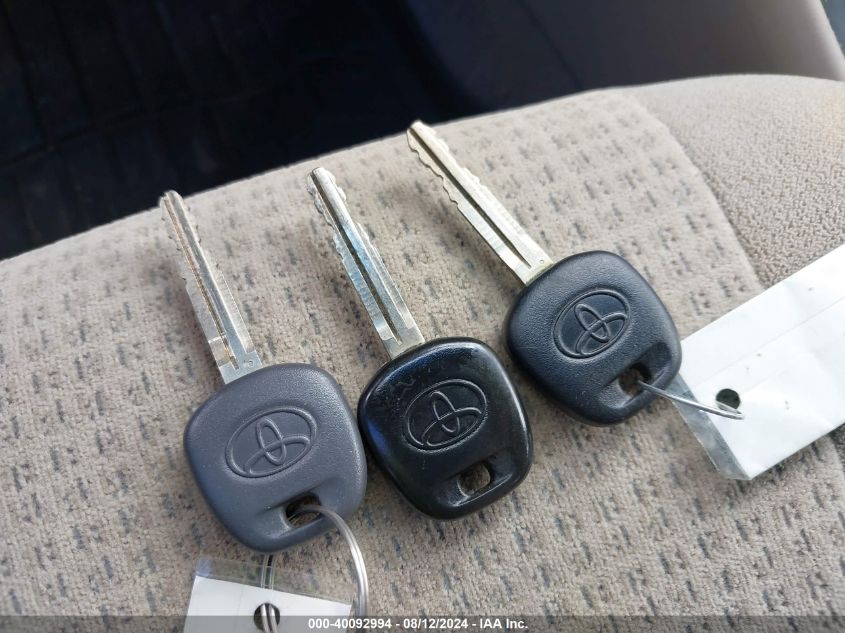 2005 Toyota Corolla Ce VIN: 2T1BR32E75C470788 Lot: 40092994