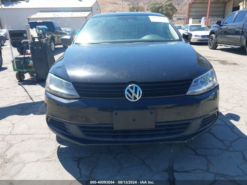 2013 Volkswagen Jetta 2.0L S VIN: 3VW2K7AJ3DM294819 Lot: 40093054