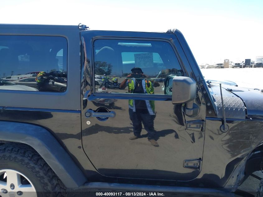 2013 Jeep Wrangler Sport VIN: 1C4AJWAG4DL588425 Lot: 40093117