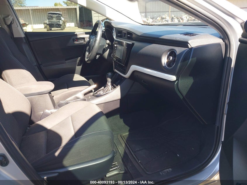 2017 TOYOTA COROLLA IM - JTNKARJE3HJ525267