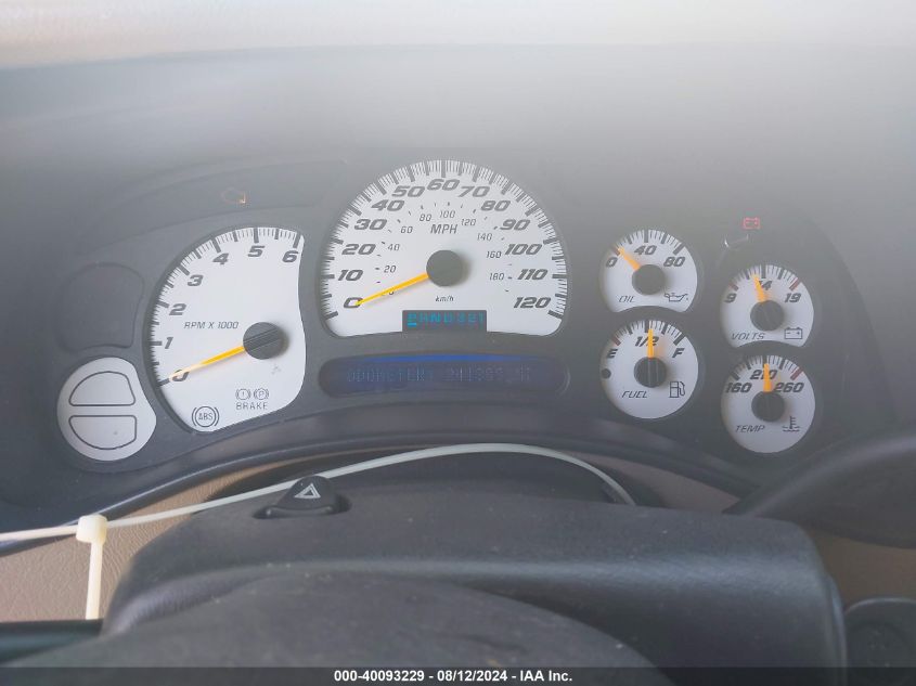 2004 Chevrolet Suburban 1500 Lt VIN: 3GNEC16ZX4G193274 Lot: 40093229