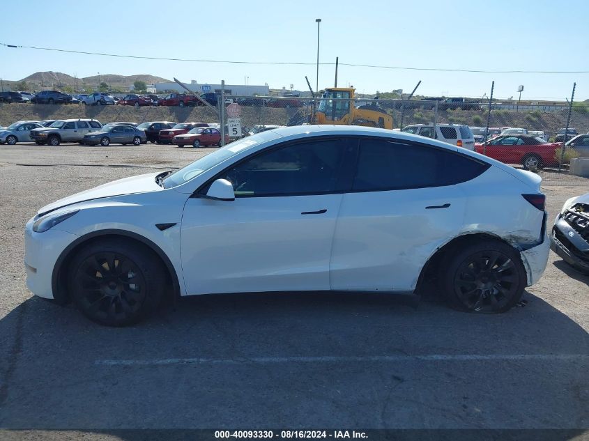 2023 Tesla Model Y Awd/Long Range Dual Motor All-Wheel Drive VIN: 7SAYGDEE9PF639941 Lot: 40093330