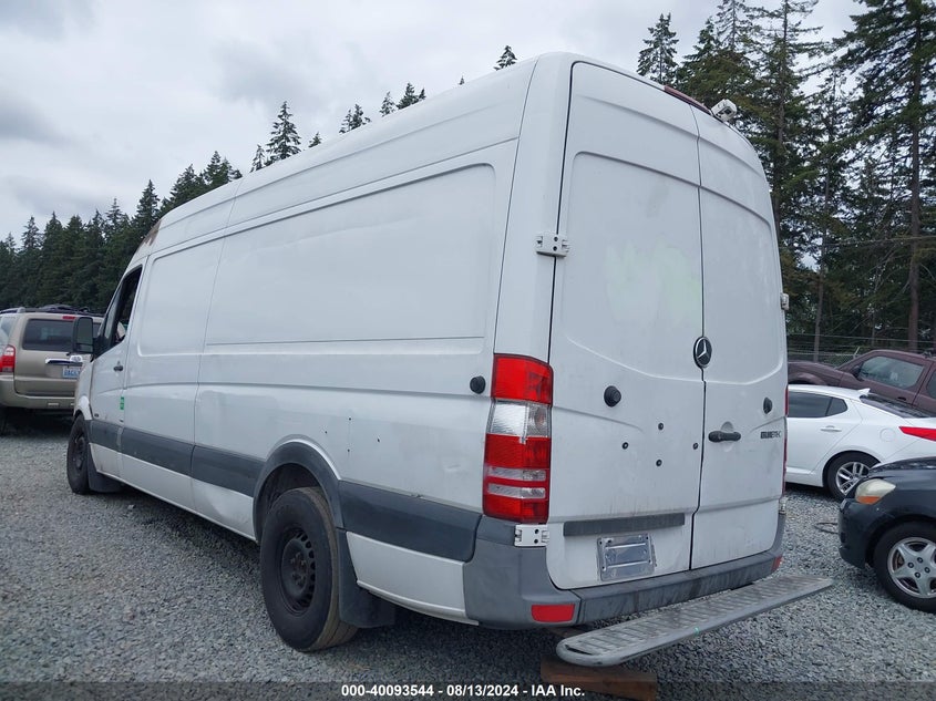 2012 Mercedes-Benz Sprinter 2500 High Roof VIN: WD3PE8CB2C5702446 Lot: 40093544