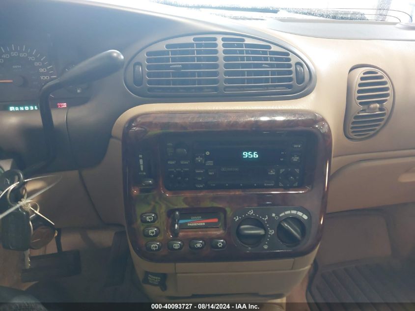 1997 Chrysler Town & Country Lxi VIN: 1C4GP64L2VB378592 Lot: 40093727