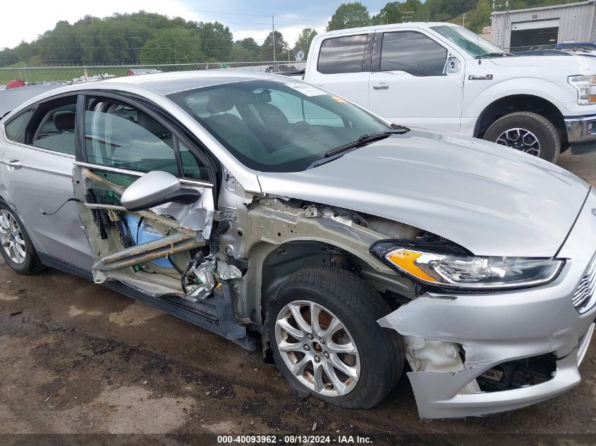 2016 Ford Fusion S VIN: 3FA6P0G79GR398723 Lot: 40093962