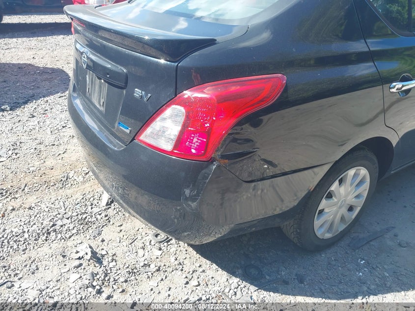 2013 Nissan Versa 1.6 Sv VIN: 3N1CN7AP7DL880158 Lot: 40094200