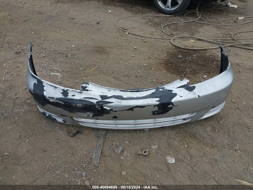 2004 Toyota Camry Le VIN: 4T1BE32KX4U823121 Lot: 40094688