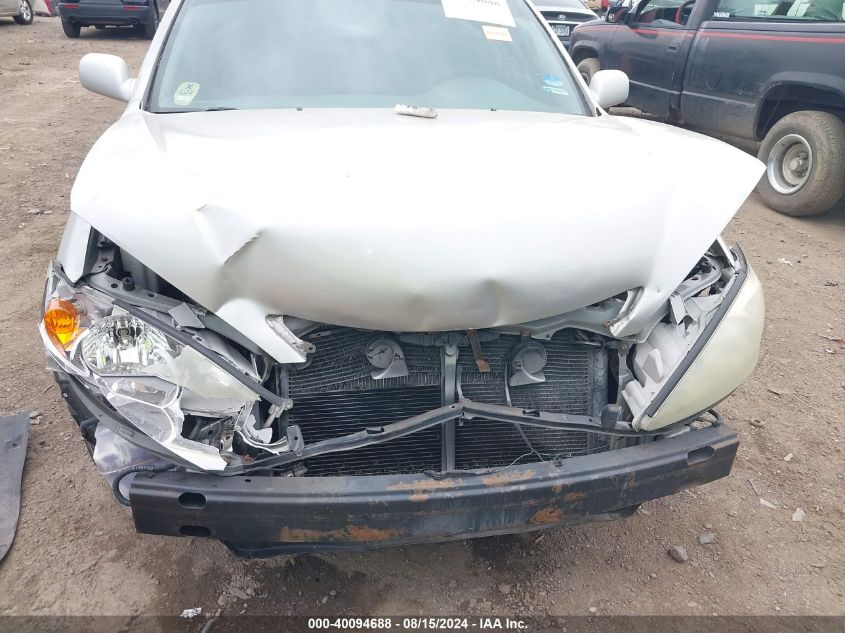 2004 Toyota Camry Le VIN: 4T1BE32KX4U823121 Lot: 40094688