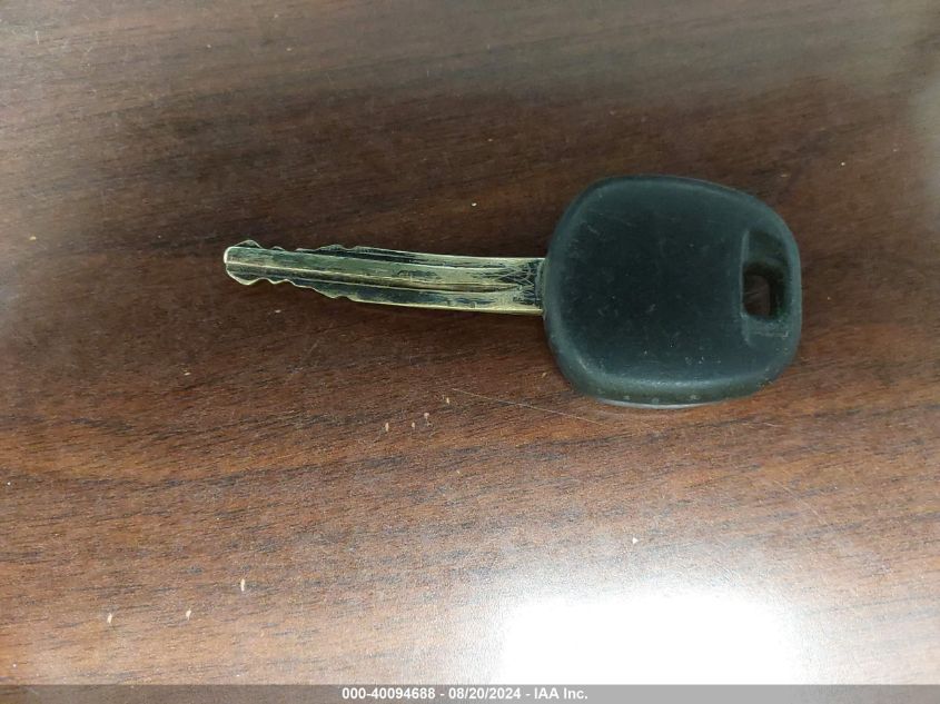 2004 Toyota Camry Le VIN: 4T1BE32KX4U823121 Lot: 40094688