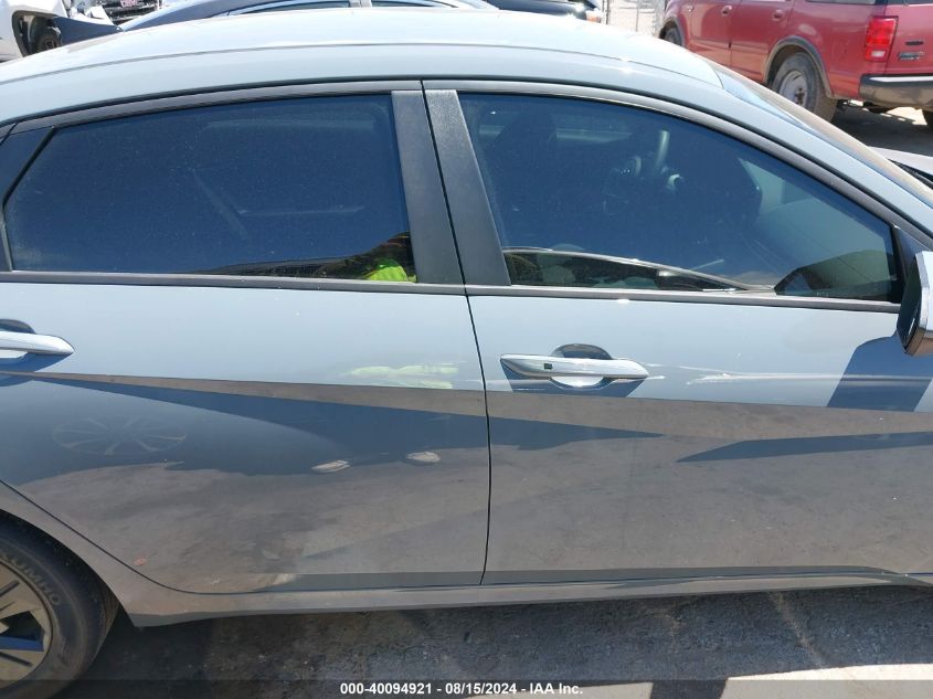 KMHLM4AG7NU301381 2022 Hyundai Elantra Sel