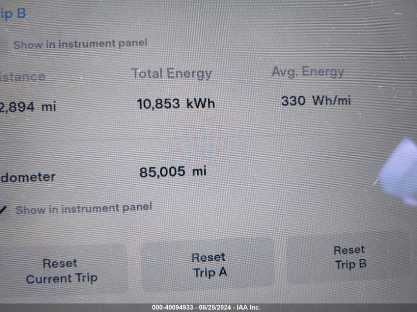 2015 Tesla Model S 70D/85D/P85D VIN: 5YJSA1E25FF105150 Lot: 40094933