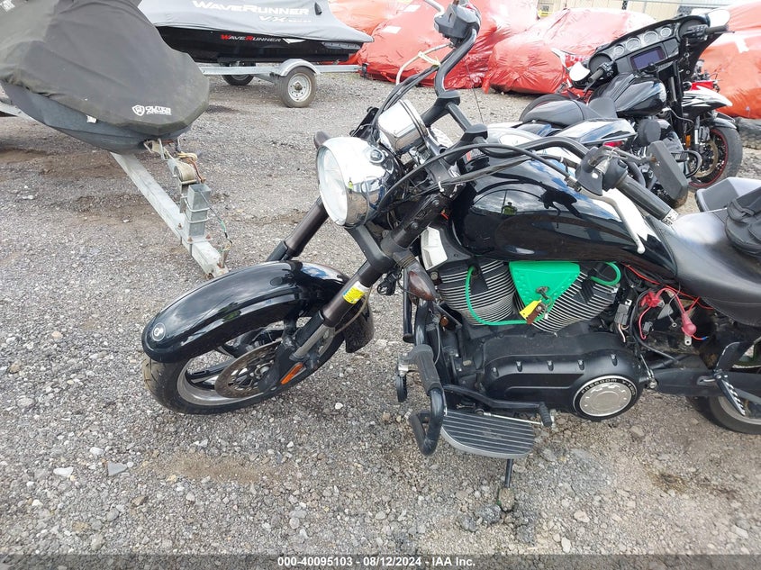 2009 VICTORY MOTORCYCLES KINGPIN 8-BALL - 5VPPB26D693002959