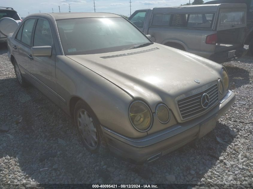 1996 Mercedes-Benz E 320 VIN: WDBJF55F1TJ002883 Lot: 40095421