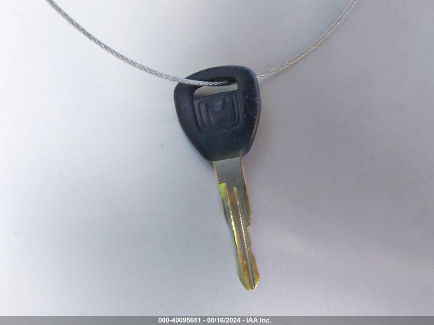 2002 Honda Odyssey Exl VIN: 2HKRL18982H588114 Lot: 40095651