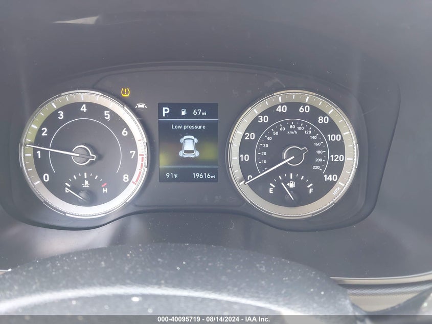 2022 HYUNDAI VENUE SEL - KMHRC8A35NU138683