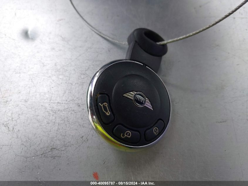 2009 Mini Cooper Clubman VIN: WMWML33529TX34150 Lot: 40095787