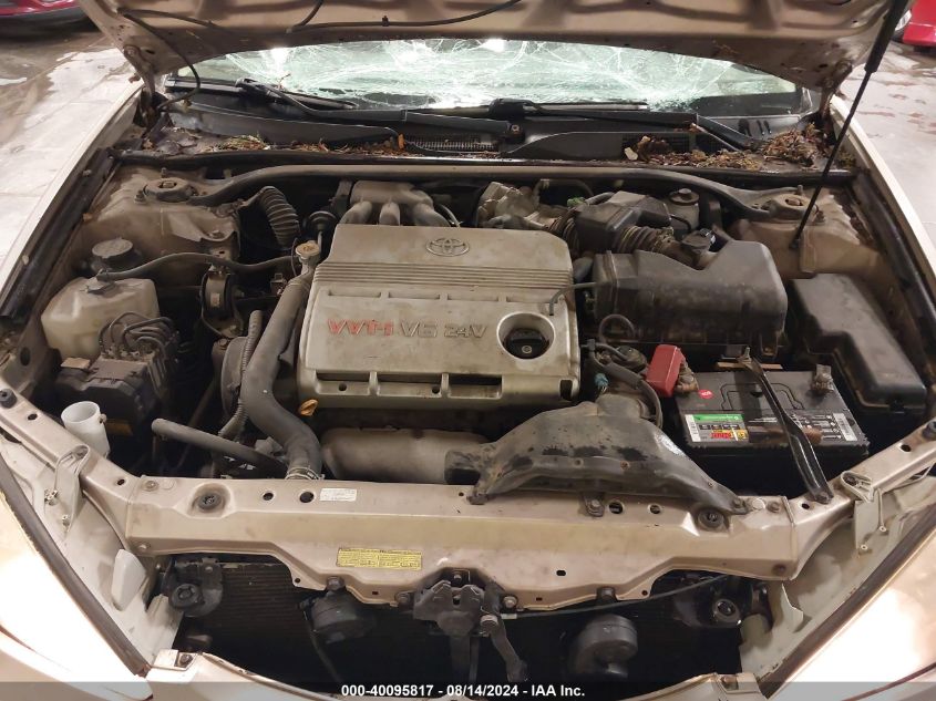 2004 Toyota Camry Le V6 VIN: 4T1BF30K54U068055 Lot: 40095817