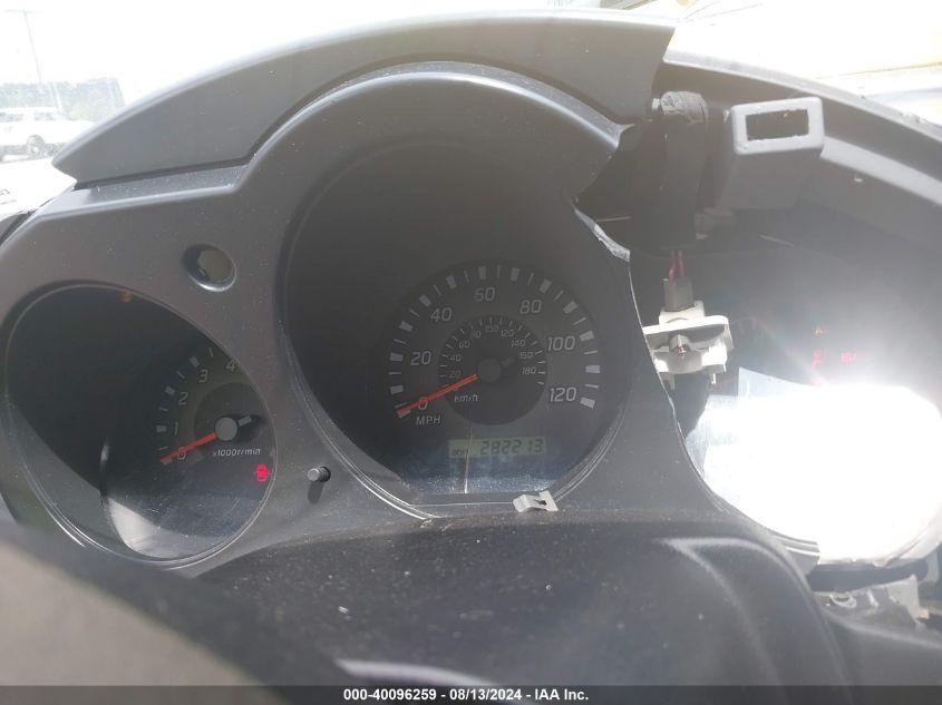 2002 Nissan Xterra Xe VIN: 5N1ED28T52C599897 Lot: 40096259