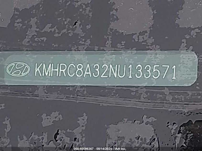 2022 Hyundai Venue Limited VIN: KMHRC8A32NU133571 Lot: 40096367