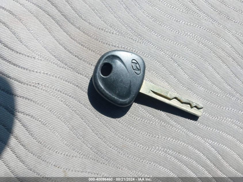 2013 Hyundai Accent Gls/Se VIN: KMHCU4AE6DU452421 Lot: 40096460