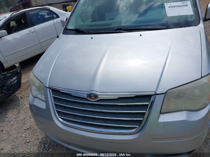 2010 Chrysler Town & Country Touring VIN: 2A4RR5D10AR235240 Lot: 40096608