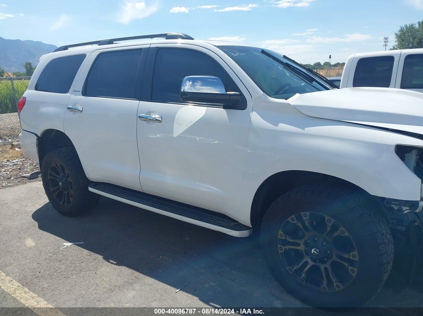 2013 TOYOTA SEQUOIA LIMITED - 5TDJW5G19DS085468