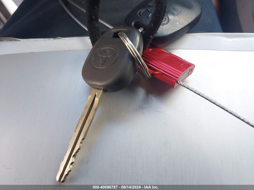 2013 TOYOTA SEQUOIA LIMITED - 5TDJW5G19DS085468