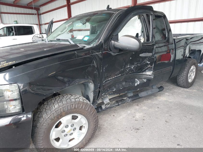 2011 Chevrolet Silverado 1500 Lt VIN: 1GCRCSE08BZ228037 Lot: 40096959